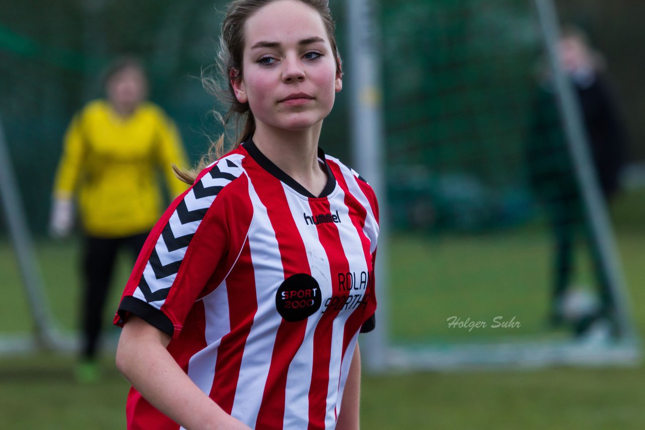 Bild 191 - C-Juniorinnen FSG-BraWie 08 - TuS Tensfeld : Ergebnis: 0:8